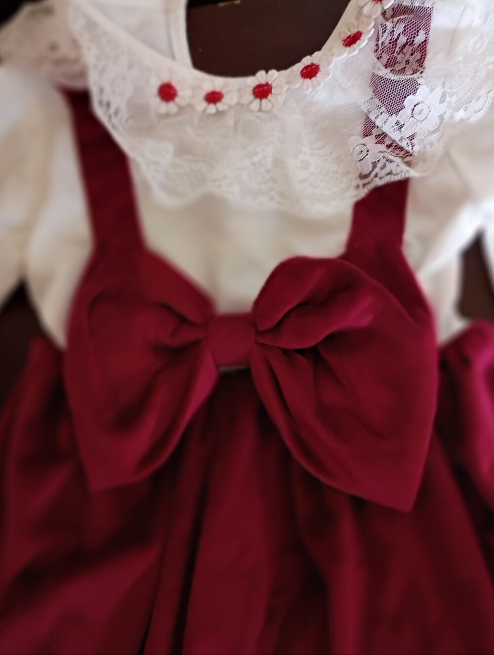 Kids clothing accessory identification